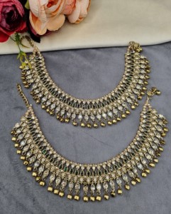 Paire de chevillères ajustables Ghungroo traditionnelles, serties de pierres CZ, pour mariage, mode ethnique, bijoux et accessoires de pied - Product Image 5