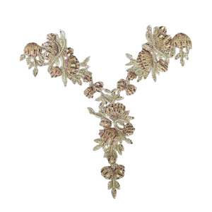 Fabricante de Origen Indio de Apliques Hechos a Mano con Motivos Florales en 3D para Accesorios de Ropa en Oferta - Product Image 1