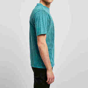 Camiseta de Manga Corta Casual para Hombre, Color Verde Azulado, Teñida, de Algodón, Estilo Cuello en V, Tejido de Punto, para Verano - Product Image 6