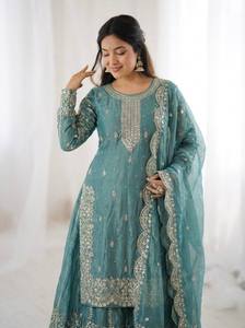 Costume traditionnel indien pakistanais pour femmes en soie avec dupatta brodé, coupe ample, longueur au sol, tenue de mariage - Product Image 3