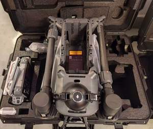 โดรน Matrice 400 พร้อมระยะเวลาบินที่ยาวนานขึ้น ทนทานต่อฝุ่นและน้ำ รองรับน้ำหนักบรรทุกที่เพิ่มขึ้น และรองรับการใช้งานแบบหลายภารกิจ M400 - Product Image 4