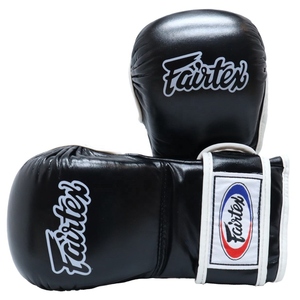 ถุงมือ MMA ยี่ห้อ Fairtex รุ่น Professional สำหรับขายส่งจากโรงงาน ผลิตจากหนังแท้ รับสกรีนโลโก้ สำหรับทุกเพศ ถุงมือ Fairtex Shooter - Product Image 3