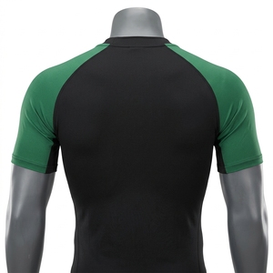 Camiseta de Compresión para Hombre, Manga Corta, Estilo Bape, Color Verde y Negro, para Entrenamiento, Fitness y Deportes - Product Image 4