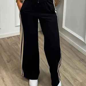 ชุดเซ็ตสองชิ้นแฟชั่นใหม่สำหรับฤดูร้อน เนื้อผ้าฝ้าย 100% นุ่มสบาย น้ำหนักเบา สวมใส่สบายๆ ทรงหลวมสำหรับผู้หญิง - Product Image 6