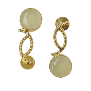 Boucles d'oreilles clous plaquées or avec pierre de jade sertie clos, style classique, bijoux pour femme, cadeau - Product Image 5