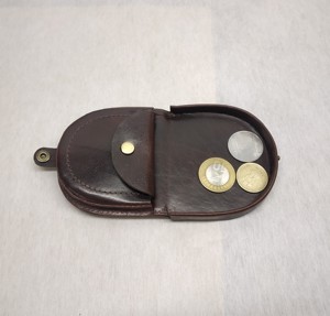 Portefeuilles courts de luxe en cuir pleine fleur de qualité supérieure avec porte-monnaie en forme de fer à cheval, emballage personnalisé avec logo, fabricant West Men - Product Image 2