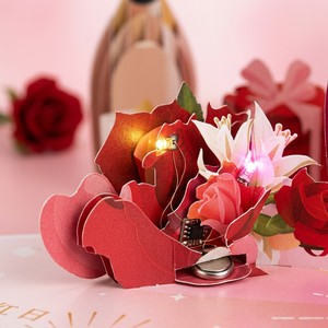 Carte de vœux originale ZS-PC0061, faite à la main, romantique, fleur 3D, forme de cœur, lumière LED, carton verni brillant - Product Image 6