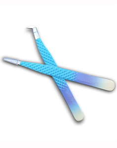 Pinzas para Pestañas DANTRIC IMPLANTS de Acero Inoxidable de Precisión, Antiestáticas, con Puntas Suaves, Mango con Degradado Azul, para Extensión de Pestañas de Volumen - Product Image 2