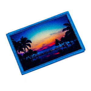 Parches de Sublimación Personalizados, Parches con Logotipo Impreso por Transferencia de Calor para Ropa, Gorras y Bolsos, Venta al Por Mayor - Product Image 1