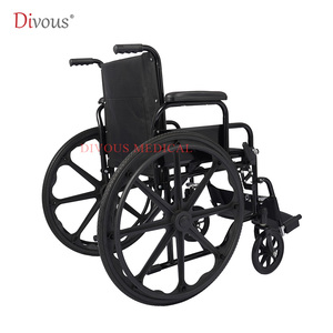 Certifié CE <span class=keywords><strong>Fauteuil</strong></span> roulant de sport à panier léger <span class=keywords><strong>Fauteuil</strong></span> roulant de <span class=keywords><strong>course</strong></span> pour handicapés Chaise manuelle à dégagement rapide - Product Image 2