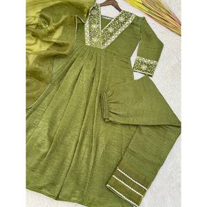 ชุด Anarkali ที่สวยงามพร้อมชุด Dupatta สำหรับงานปาร์ตี้สวมใส่ตามภูมิภาคแบบดั้งเดิม - Product Image 1