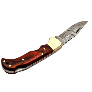 Cuchillos Plegables Hechos a Mano con Acero de Damasco, Mango de Madera Marrón y Bolster de Latón para Camping, Caza y Actividades al Aire Libre - Product Image 1