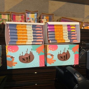 Pistachio CHOCOLATE 190 GR, MILK CHOCOLATE CHOCOLATE <b>BAR</b>, VIRAL CHOCOLATE - Product Image 3