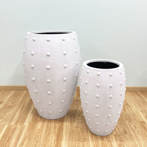 Fournisseur de Jardinerie : Jardinières et Bacs à Plantes en Fiberstone Faits Main au Vietnam, Emballage Personnalisé - Product Image 2