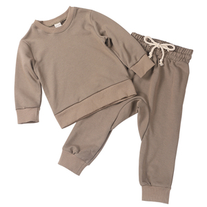 Conjunto Deportivo Personalizado para Niños con Paneles en Contraste, Traje para Correr, Precio al por Mayor - Product Image 1