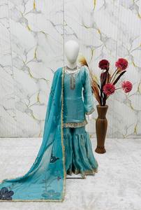 ชุดสาหรี่คามีซผ้าไหมปักลายสีเขียวอมฟ้าสำหรับเด็กผู้หญิงจาก NiMa Creations ชุดแต่งงานแบบดั้งเดิมความยาวปกติ สไตล์อินเดีย-ปากีสถาน ส่งไว - Product Image 5
