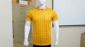 Chemise à manches courtes pour homme, col en V, motif à pois rouges, coupe classique, toutes saisons, 100% polyester, séchage rapide, impression par sublimation - Product Image 3