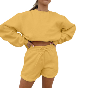 Ensemble de survêtements et shorts pour femmes de qualité supérieure, fabriqués par un fabricant OEM, vêtements de sport athlétiques pour l'automne et l'hiver - Product Image 1