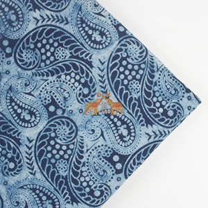 Tissu en coton 100% imprimé à la main au bloc d'indigo traditionnel, artisanal, héritage de Jaipur, écologique - Product Image 4