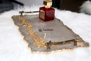 Bandeja de Resina Premium, Elegante Bandeja Hecha a Mano para Servir y Exhibir en Hogares Modernos, Tradebyd - Product Image 3