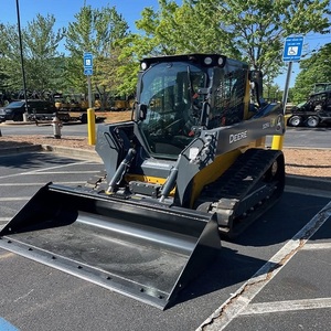 Cargadora compacta sobre orugas Deere 325G diseñada para un rendimiento en sitios de trabajo de alta demanda, sistema hidráulico avanzado, gran potencia de elevación. - Product Image 3