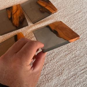 Handmade Eco-Friendly Acacia Wood <b>Epoxy</b> <b>Resin</b> Coasters Square <b>Table</b> Mats Solid Pattern Home Decor Wedding Drink Mats - Product Image 5