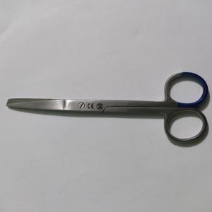 Tijeras Quirúrgicas de Disección y Vendaje, Manuales, Certificadas CE, Grado Médico Clase II, Fabricadas en Acero Inoxidable con Alto Contenido de Cromo - Product Image 4