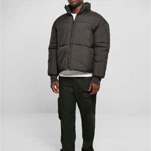 Blouson matelassé haute performance pour homme, conception unique, logo personnalisé, collection hiver 2026, vente en gros - Product Image 5
