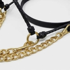 Cabestro de Cuero Negro para Exhibición Ecuestre con Cadena Dorada Trenzada, Ligero y Personalizable, Talla SADAF SADDLERY - Product Image 3