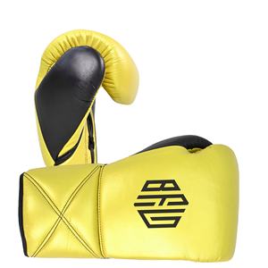 Guantes de Kickboxing de cuero para principiantes diseñados para entrenamiento al aire libre en artes marciales y boxeo - Product Image 1