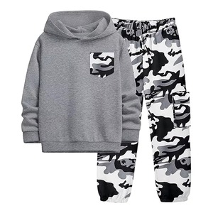 Conjunto Deportivo 2 en 1 para Adultos, con Capucha, Estilo Urbano, Color Sólido, Ajuste Cómodo, 100% Algodón, para Uso Diario y Escolar - Product Image 2