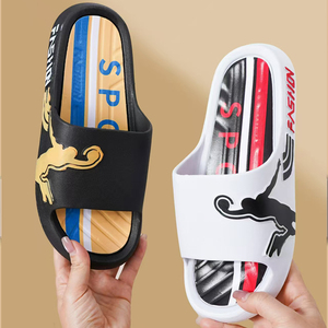 Pantofole da <span class=keywords><strong>spiaggia</strong></span> da <span class=keywords><strong>uomo</strong></span> piatte estive da esterno in PVC, - Product Image 1