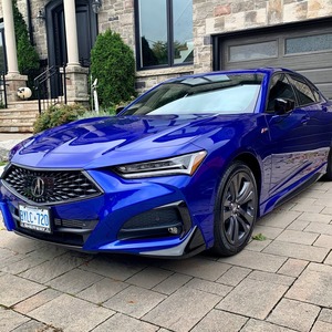 Excellent choix : Acura TLX Type S, voiture de sport de luxe, sièges confortables, conduite facile et technologie de sécurité avancée. - Product Image 6