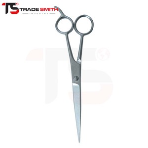 Ciseaux de coiffure classiques TSI Barber, outil de précision pour une coupe fluide et un style raffiné en salon. - Product Image 3