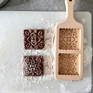 Moule de presse à gâteau de lune en bois vintage outil de cuisson fait à la main pour moules à biscuits ronds à motif de fleurs de gâteau - Product Image 6