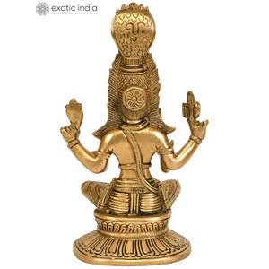 Statue en laiton de déesse Mariamman de 7 pouces faite à la main de la déesse du sud Durga Sculpture en laiton pour la maison et le temple fabriquée en Inde - Product Image 2