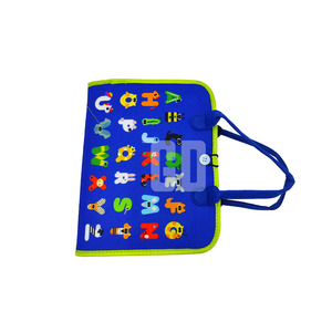 Tablero de actividades sensoriales portátil multifuncional de fieltro con temática del alfabeto animal - Product Image 6