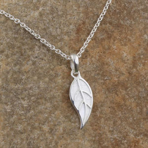 Collier tendance en argent 925 avec pendentif en forme de feuille, chaîne à maillons, pour femme, à porter au quotidien, délicat, minimaliste, pour les fêtes, les mariages, cadeaux - Product Image 5