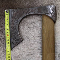 Hache viking artisanale en acier industriel à haute teneur en carbone, à dos plat, avec manche en bois, personnalisable, pour la survie, la chasse ou le camping