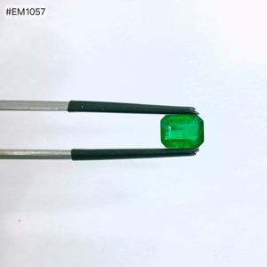 Bright Green Best Quality 100% Natural 3A Grade Emerald Zambian Octagon Shape 1.48ct Premium Loose Gemstone For <b>Delicate</b> Jewelry - Product Image 1