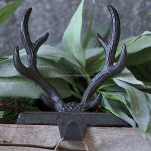 Soporte de calcetín de Navidad de asta plateada, artesanías decorativas de Metal, artículos de regalo, estilos de acento, gancho para colgar medias, decoración para el hogar y la Oficina - Product Image 6