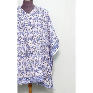 Kaftan en pur coton très demandé pour femmes, imprimé floral délicat, coupe ample, tenue décontractée d'été, idéal pour la plage. - Product Image 2