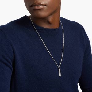 Pendentif vertical de luxe pour homme en or blanc avec diamant naturel rond taille brillant - Product Image 2
