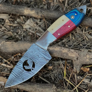 Couteau de chasse OEM Wirecut en acier Damas, couteau à dépecer, lame fixe avec manche en bois, couteau de camping et d'extérieur EDC avec étui en cuir - Product Image 1