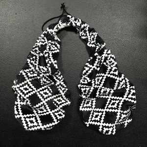 Soutien-gorge serviette Halter réversible, doux et absorbant, pour le bain, la douche, le spa, la plage, avec logo personnalisé, pour hôtels et spas - Product Image 1