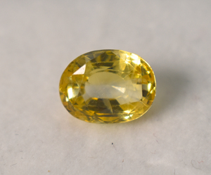 Natural Yellow Sapphire Oval Gemstone 4.15 Cts 10.3X7.9X5.2 mm Ceylon Sri Lanka Sapphire Loose Gemstone For Jewelry Making - Product Image 1
