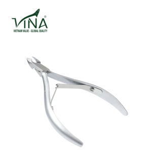 Cortacutículas de Acero Inoxidable Gris Vina VNC-02-GC de Alta Calidad con Mango Curvo Corto para un Recorte Preciso y Limpio de Uñas - Product Image 3