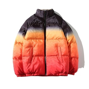 Chaqueta acolchada de estilo degradado 2024, chaqueta acolchada de invierno para hombre, chaqueta impermeable, abrigos de invierno informales para hombre, logotipo personalizado de punto - Product Image 1