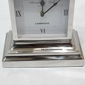 Horloge de table en acier inoxydable, aspect luxueux, pour la maison, le bureau, la chambre d'enfant, chiffres romains, avec crochet de suspension - Product Image 5