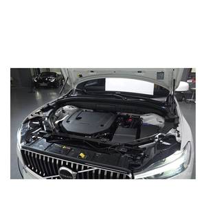 Volvo XC60 B6 Ultimate 2023 avec conduite à gauche, boîte automatique, sièges en cuir, caméra de recul - 34 648 km - Product Image 5